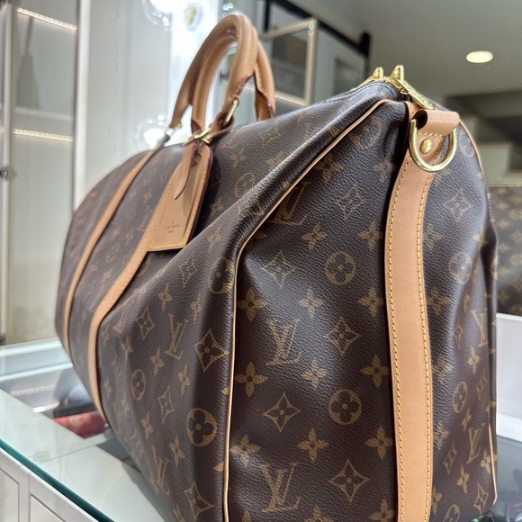 Louis Vuitton travel bag - Picture 3 of 3